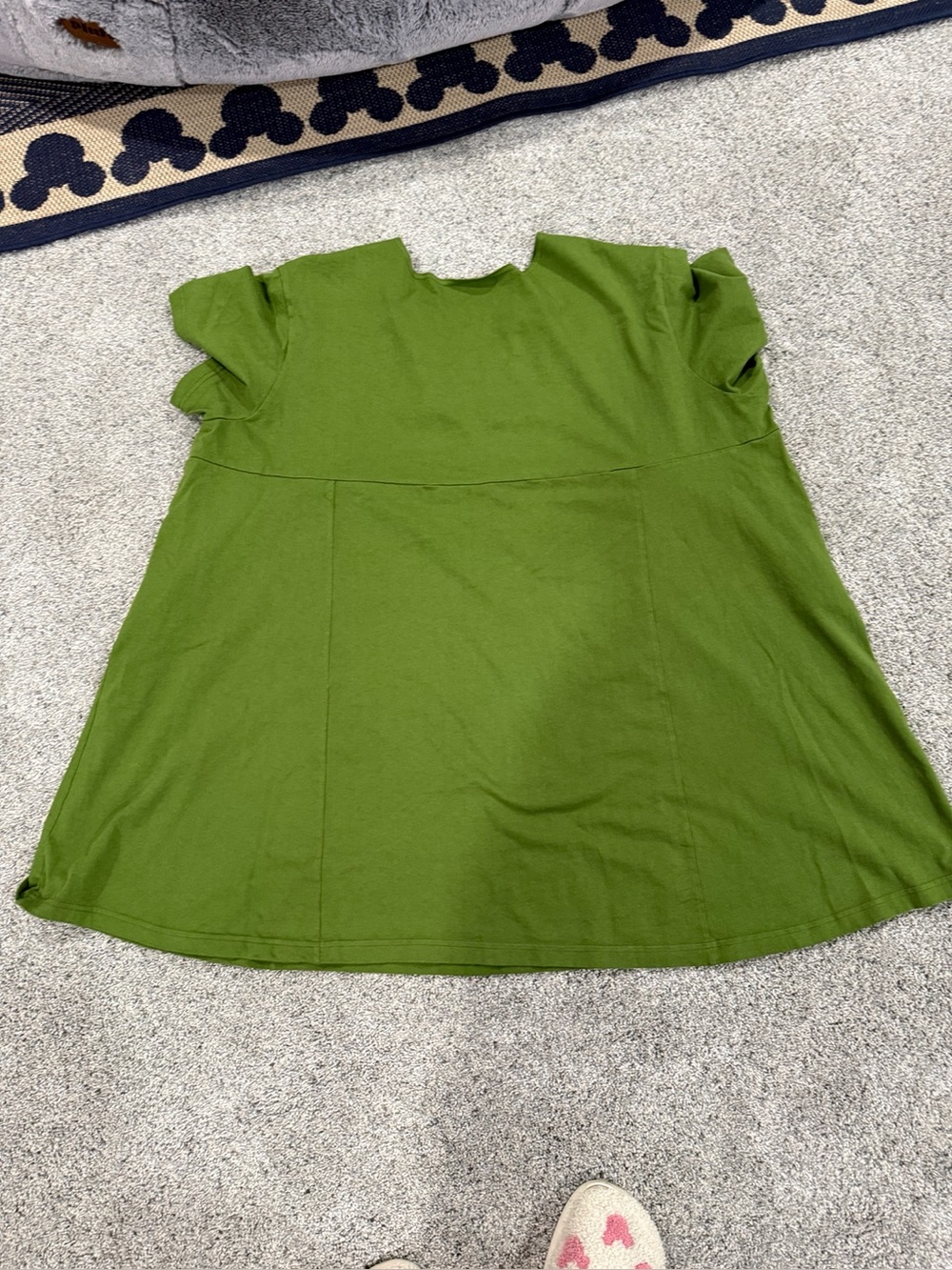 Bryn Walker 2X Olive Green Flowy Tunic Top & Capri Pants 2-Piece Set